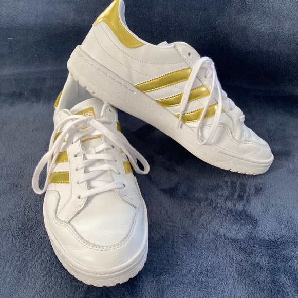 Adidas Team Court - Picture 1 of 4